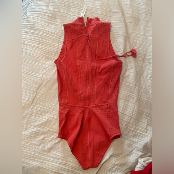 Lululemon Bodysuit - Picture 2 of 3